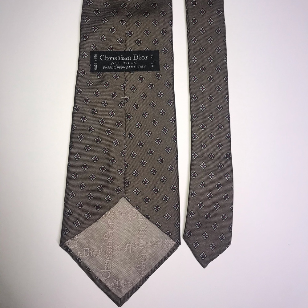 Christian Dior tie designer